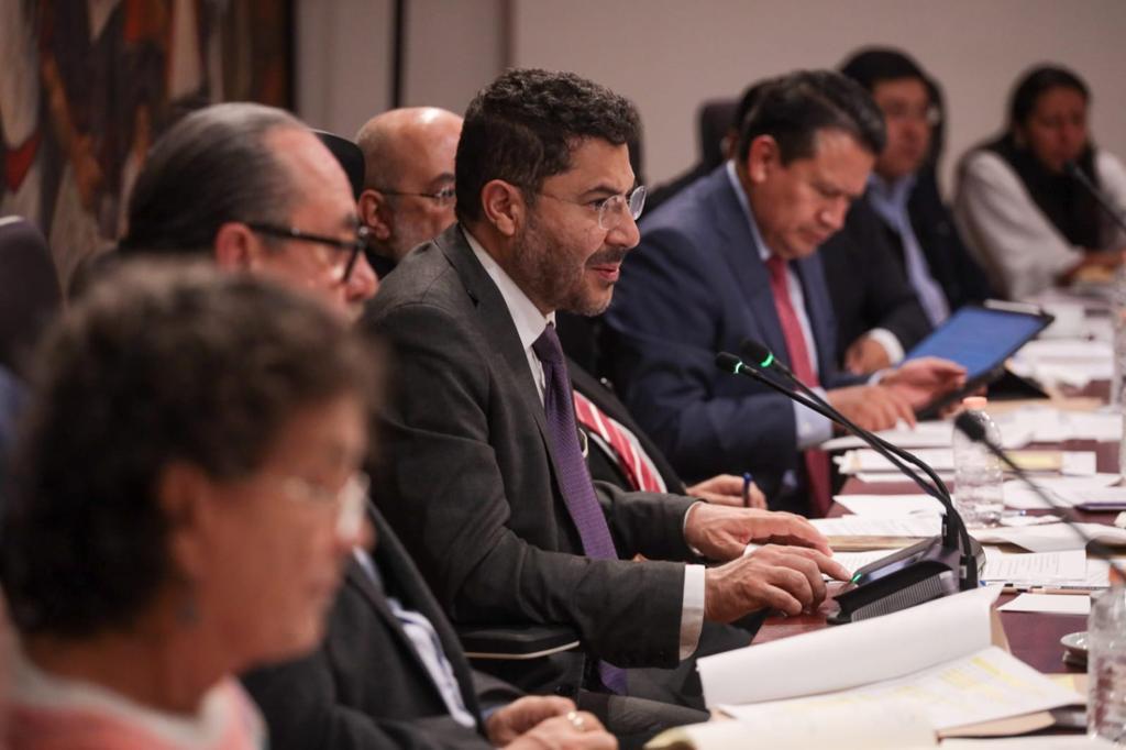 Martí Batres se reúne con alclades de cdmx