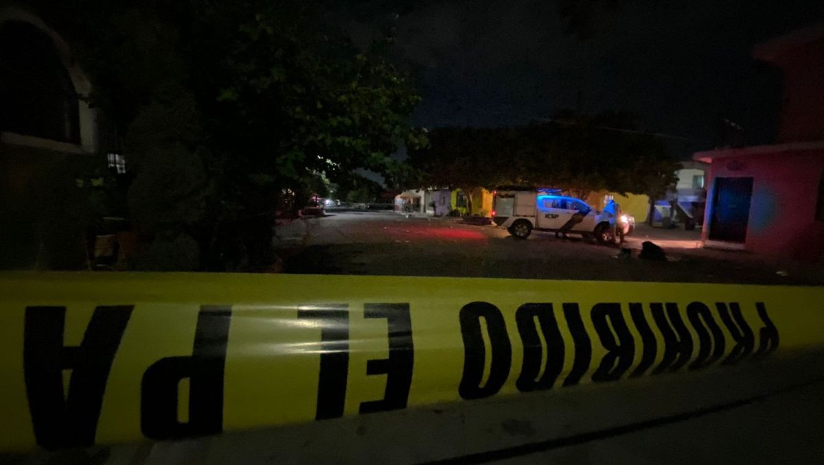 Al lugar arribaron elementos de la Policía de Guadalupe para acordonar la zona. Miranda Arias