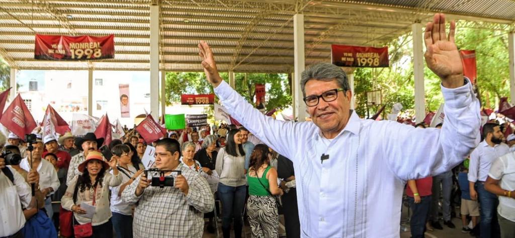 Monreal subraya que sabe cómo sacar adelante al país