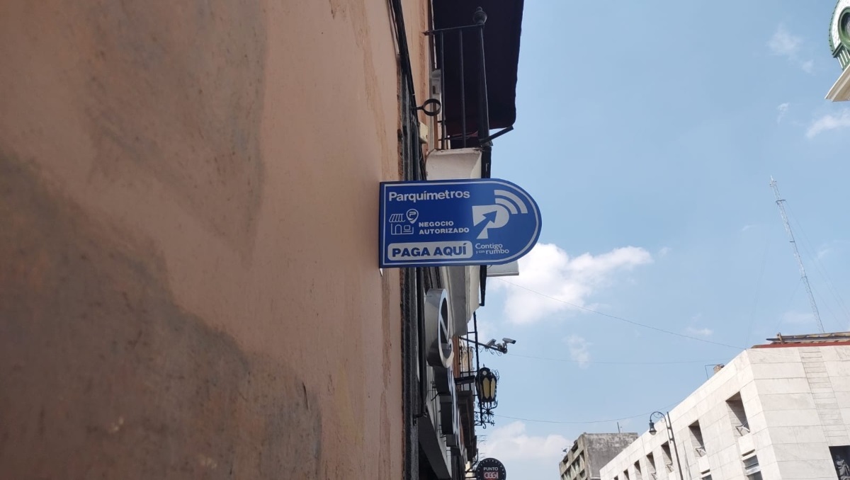 IP celebra ampliación de parquímetros en más calles de Puebla | Angélica Tenahua