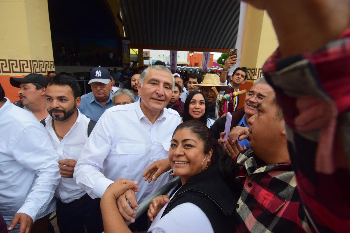 Adán Augusto López Hernández se reunió con militantes en el municipio de Tula de Allende. (Francisco Villeda)