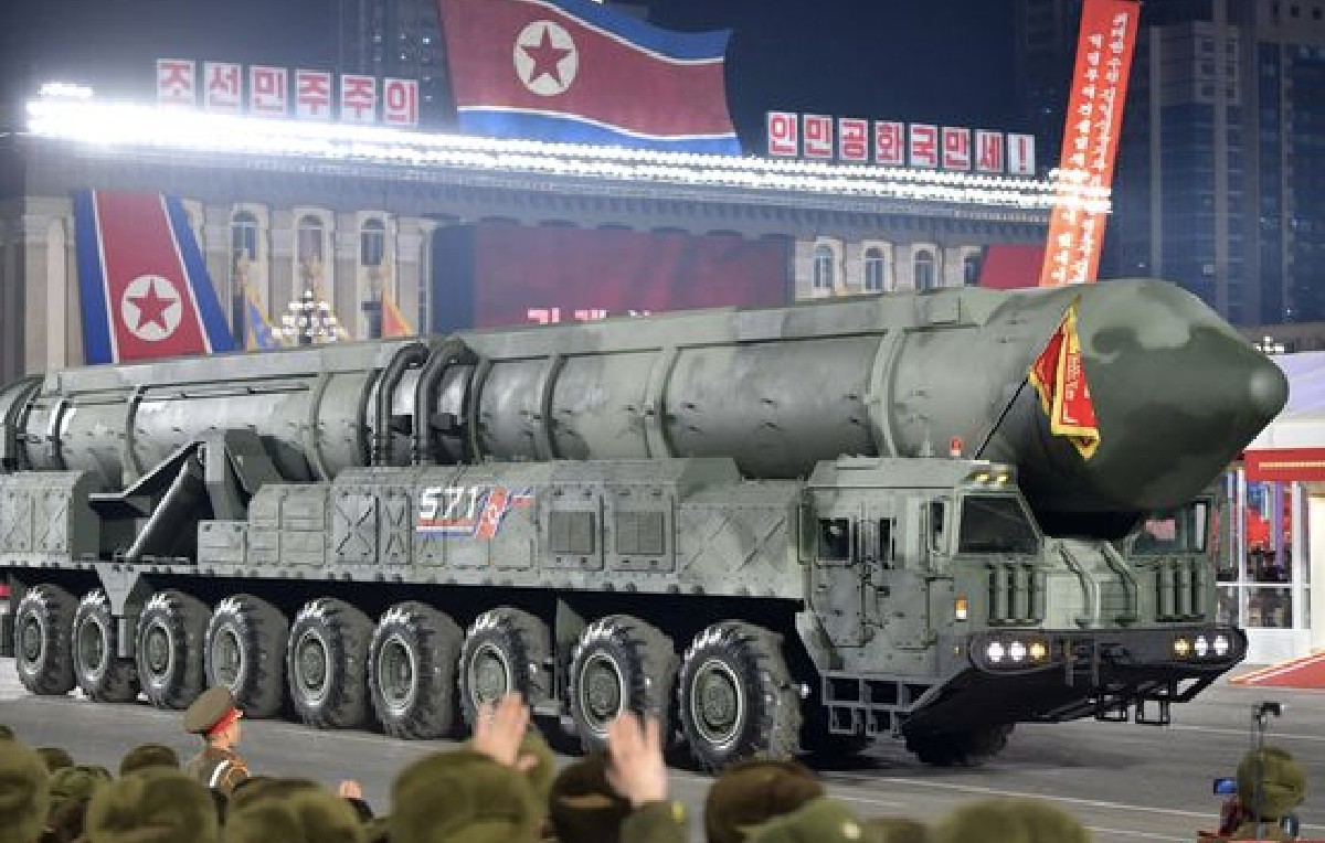 Desfile militar en Pyongyang, Corea del Norte (Reuters)