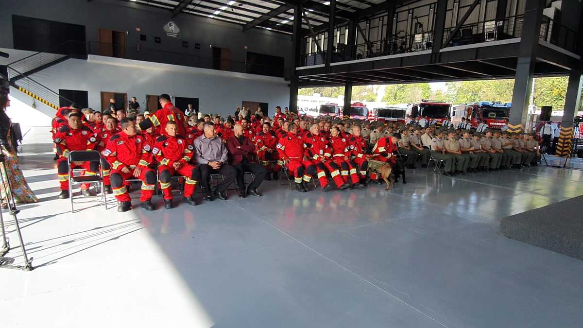 Llevan a cabo celebración de los 150 años de la unidad de Protección Civil y Bomberos de Jalisco (Juan Carlos Munguía)