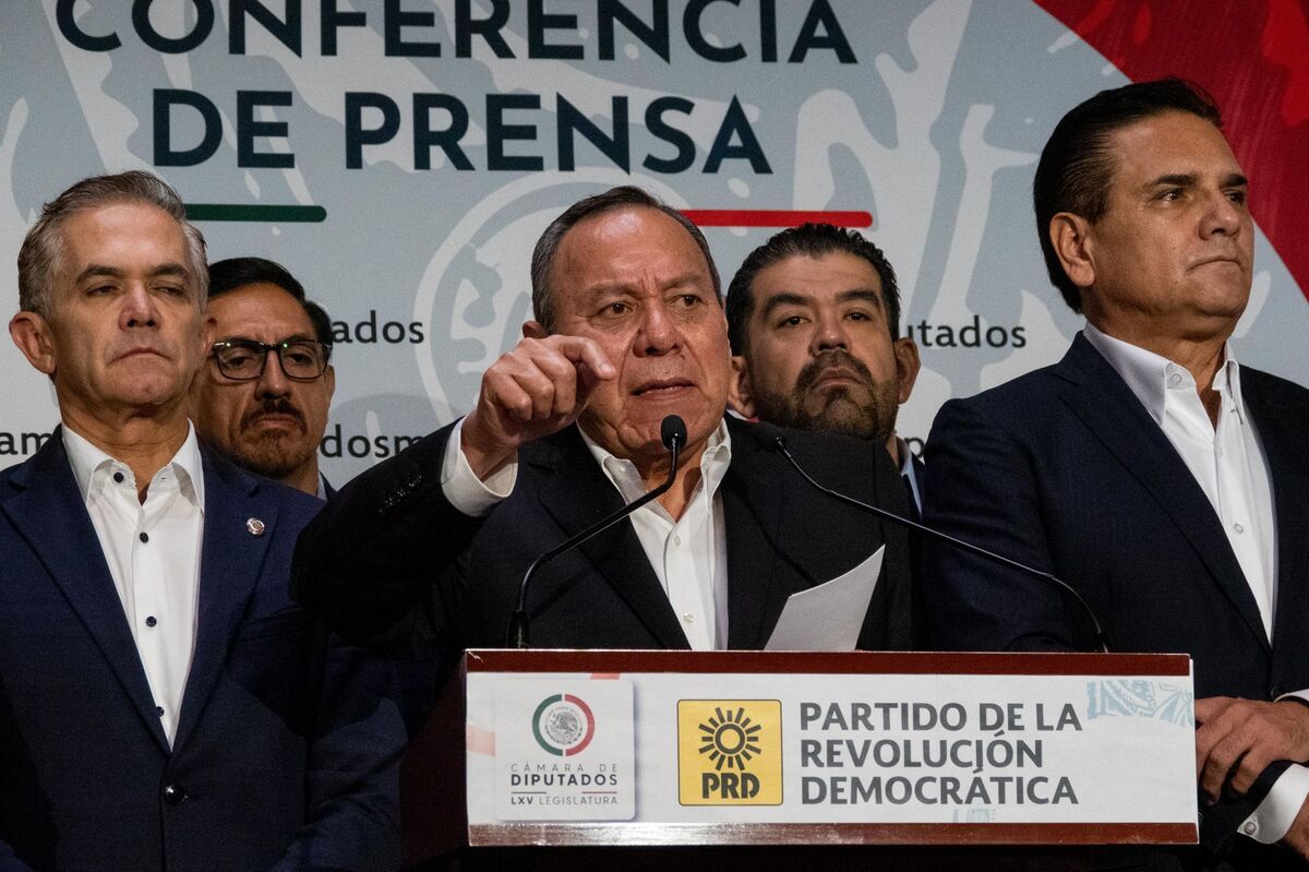El proceso en el Frente Amplio por México va muy bien, consideró Jesús Zambrano. | Cuartoscuro