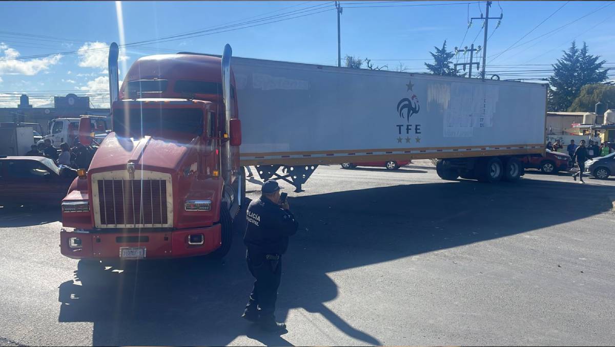 Accidente traile Toluca