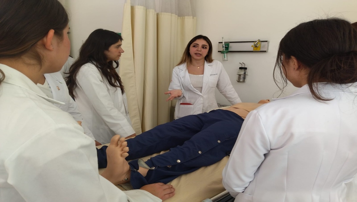 Centros de salud y consultorios de farmacias, los más utilizados en Puebla | Jaime Zambrano