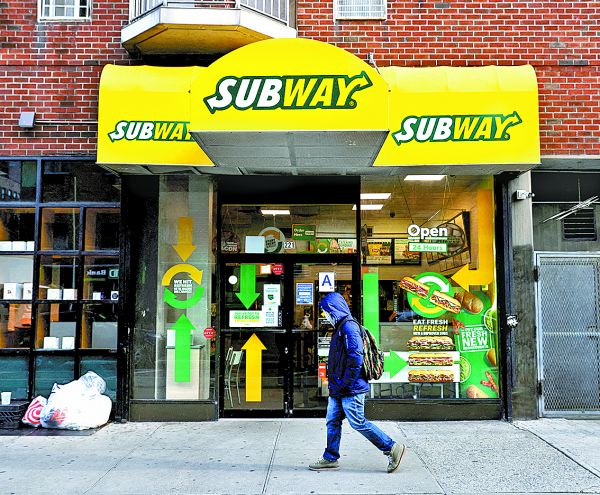 La firma es pionera en el uso de tiendas franquiciadas. Andrew Kelly/Reuters