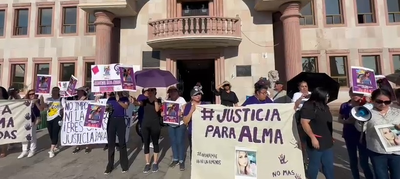 Marcha en Ciudad Obregón por justicia tras feminicidio de Alma Lourdes | Sonora | Antonio López