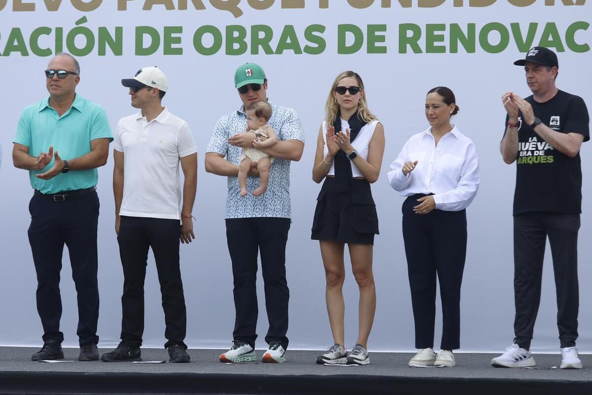 El gobernador Samuel García y su esposa Mariana Rodríguez estuvo a cargo de las inauguraciones. Foto: Jorge López