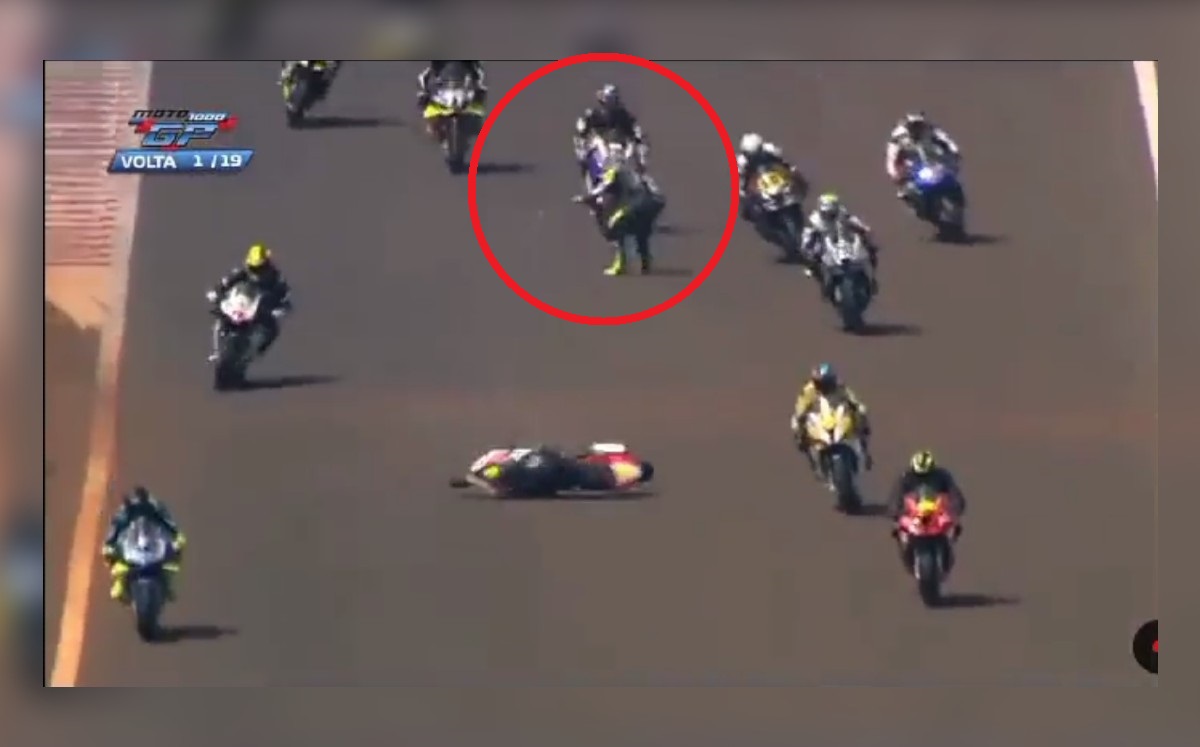 Los pilotos no pudieron evitar el contacto y ambos murieron (Especial)