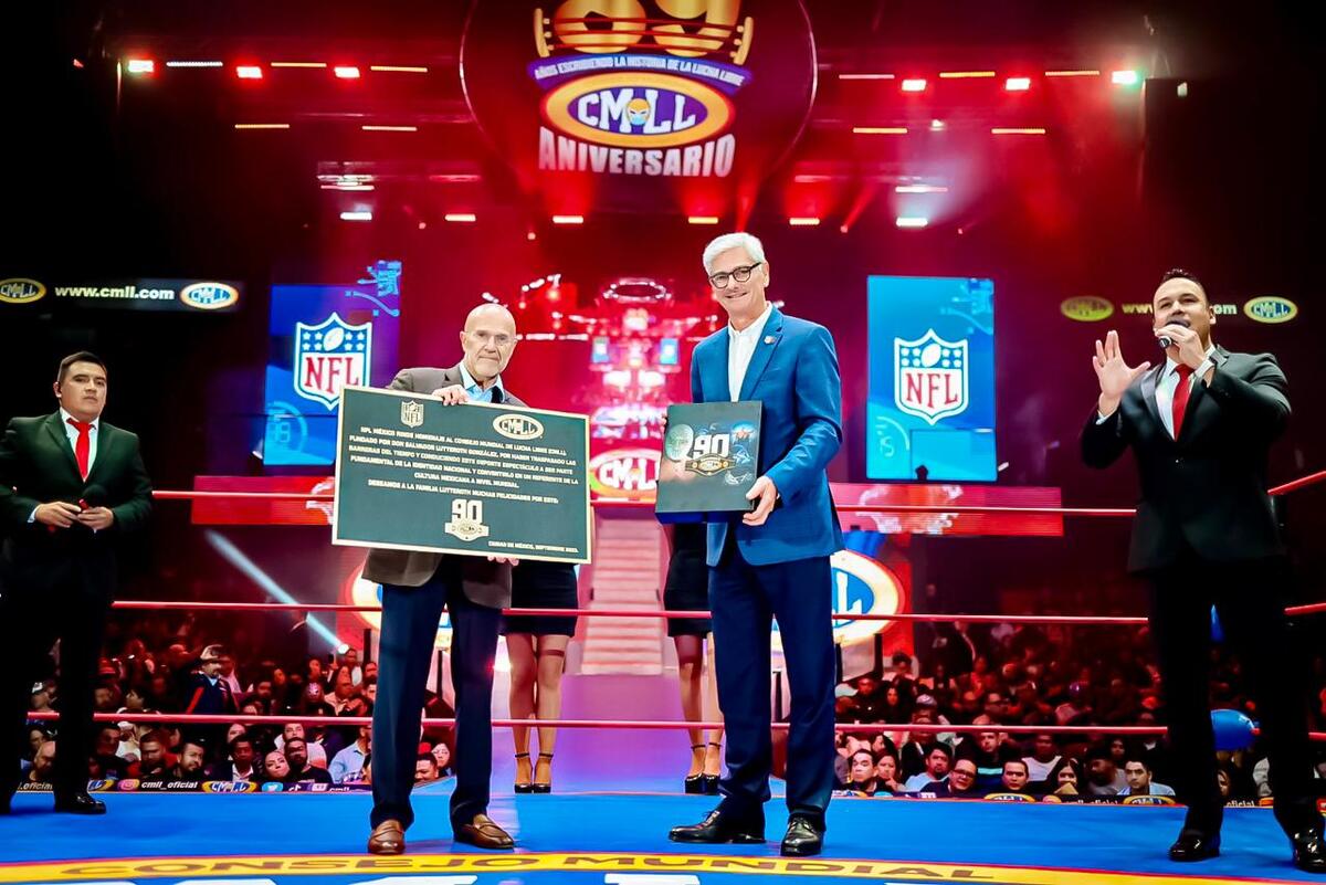 Denver Broncos y Consejo Mundial de Lucha Libre anuncian alianza (NFL México)