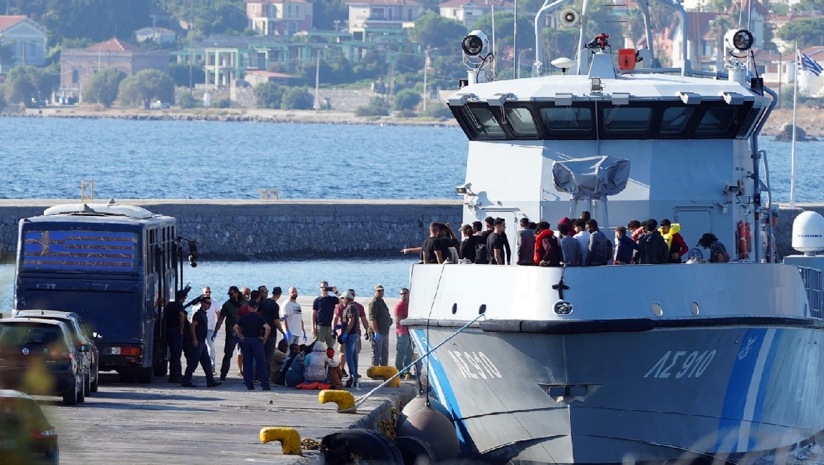 Rescatan a migrantes en islas griegas| AP