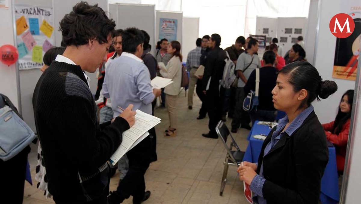 Solo 6 de 10 alumnos continúan estudios a nivel superior