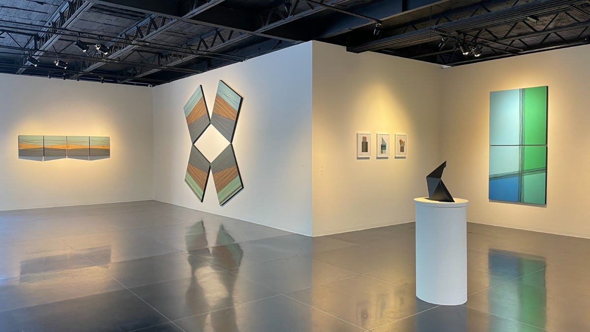 Alfredo Gavaldón exhibe ‘Cuerpos Geométricos’ en Galería 526 (Enrique Vázquez)