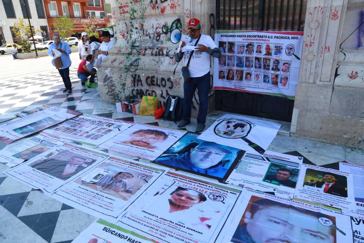 El Colectivo Buscando Hasta Encontrarte está integrado por alrededor de 30 personas quienes tienen cerca de 35 familiares desaparecidos