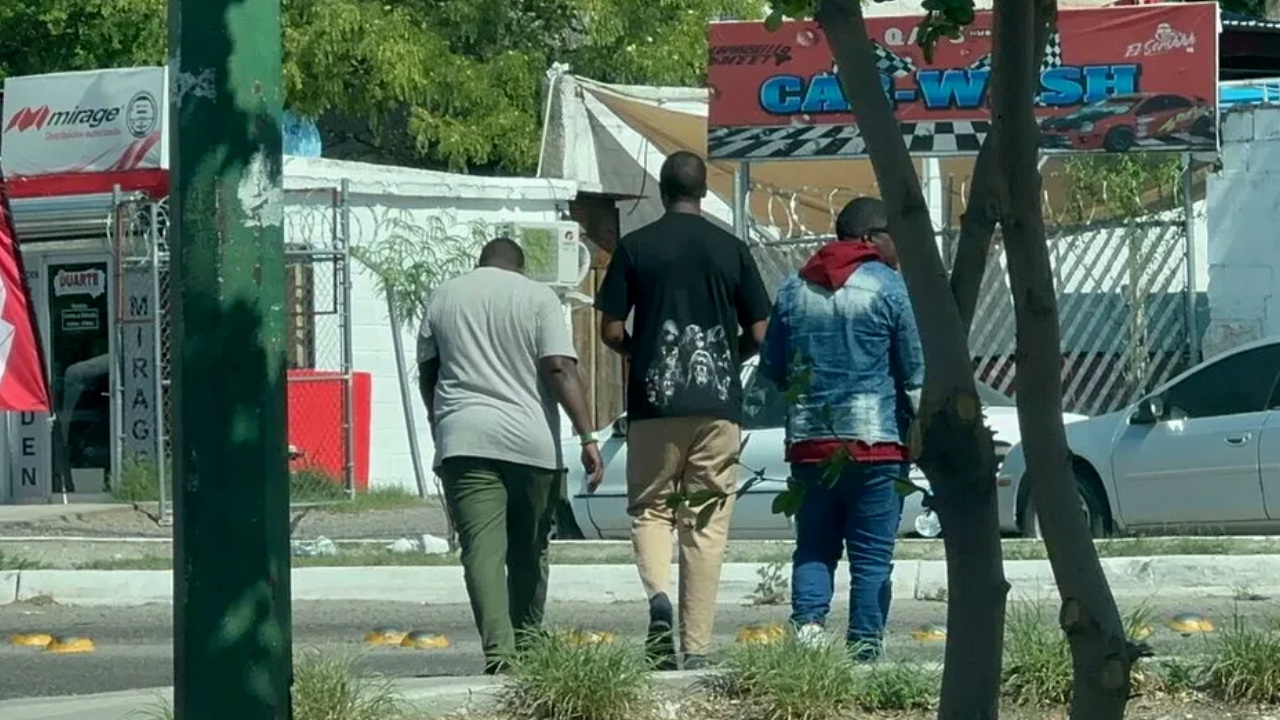 Migrantes africanos varados en Sonora al intentar llegar a Estados Unidos