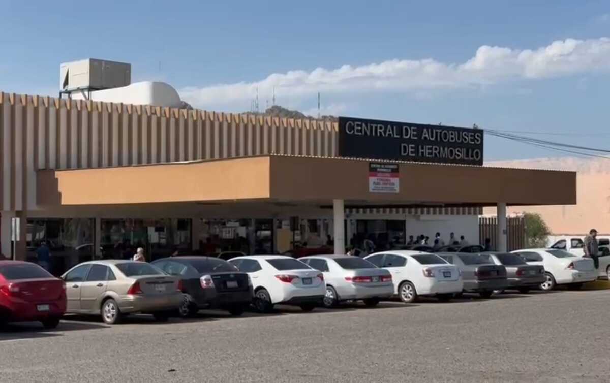 En el estado de Sonora han iniciado investigaciones a líneas de transporte de pasajeros por permitir documentación falsa (Antonio López).