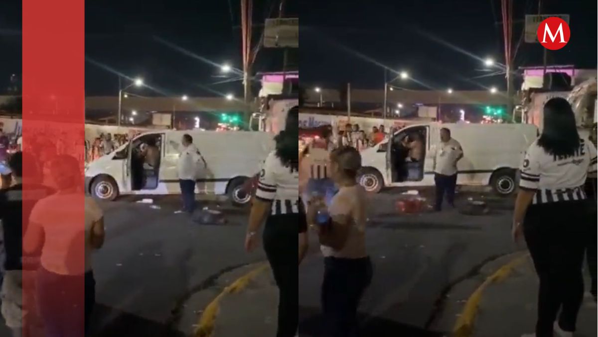 Esposa de paramédico agredido por aficionados de Rayados señala que él está bien (Especial)