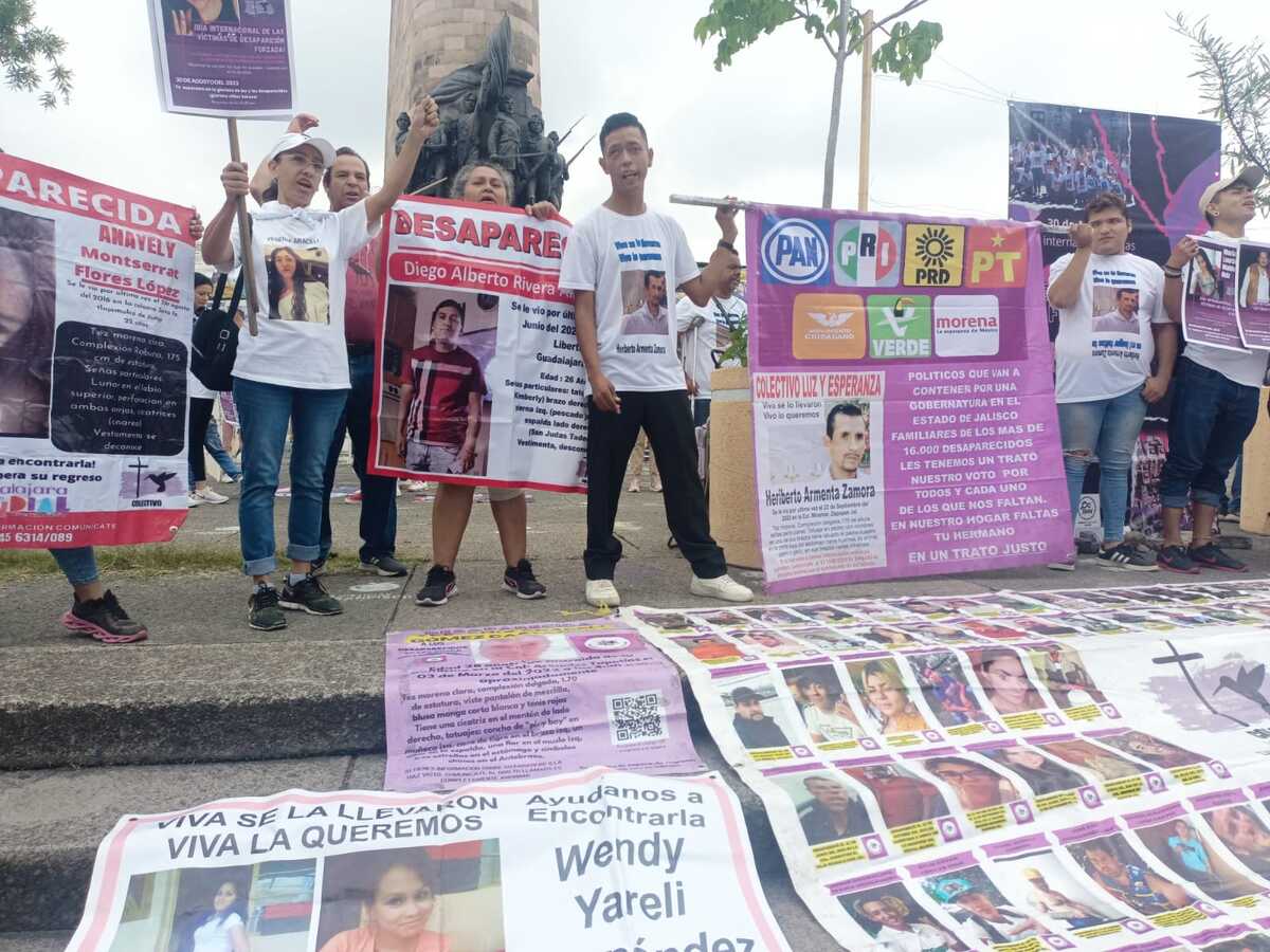 Se reunieron en la Glorieta de los y las Desaparecidos. (Josefina Ruíz)