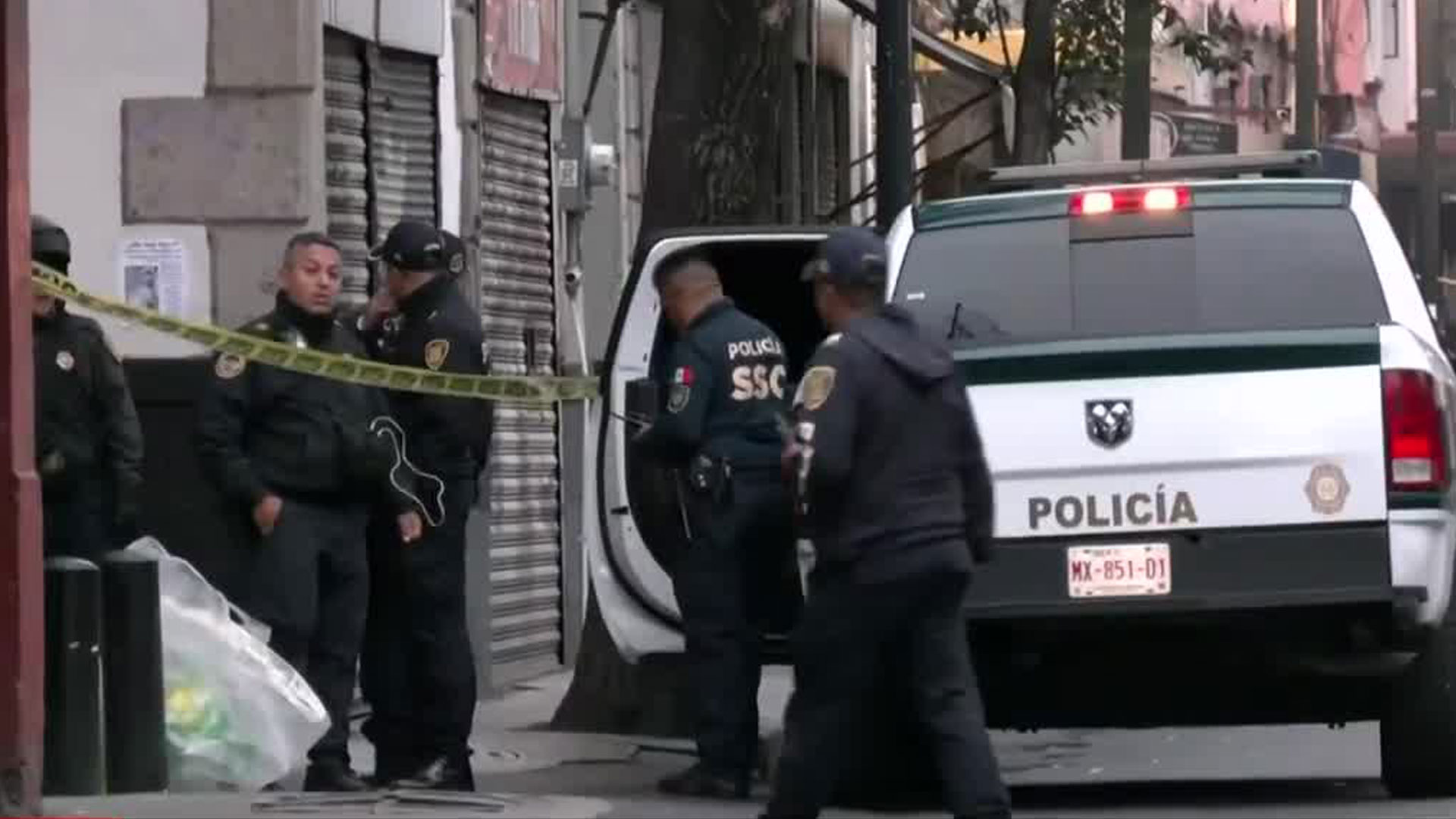 Arrestan a dos individuos involucrados con cadáver hallado en contenedor del Centro Histórico
