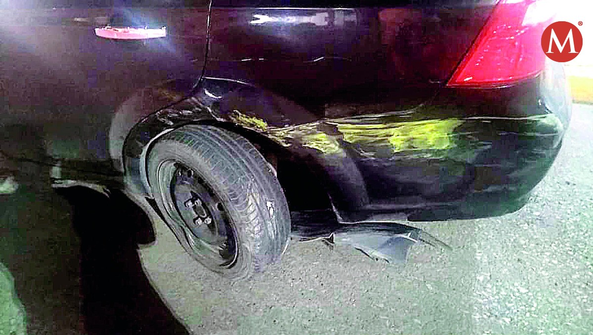 Conductor le choca su auto en Ciudad Madero, exige que se lo pague