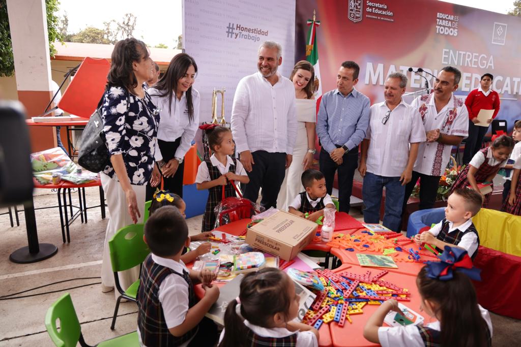Incrementa taza de escolarización en Michoacán. (Especial)