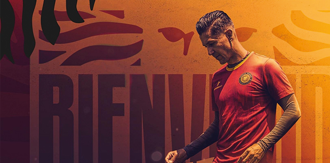Javier Ledesma mediocampista de Leones Negros. (Especial)