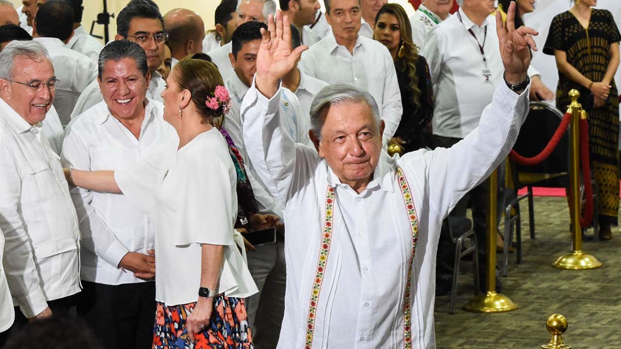 AMLO dice que se cumplió el sueño de reducir la pobreza