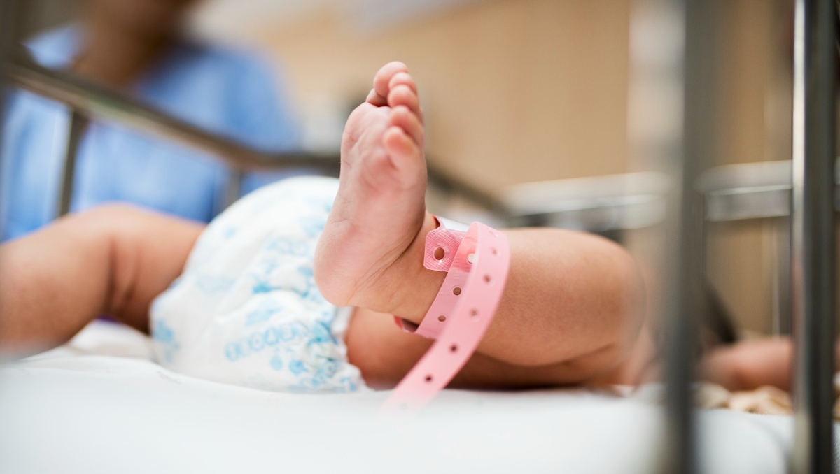 La bebé fue trasladada a un hospital, pero falleció derivado de una intoxicación. | Freepik