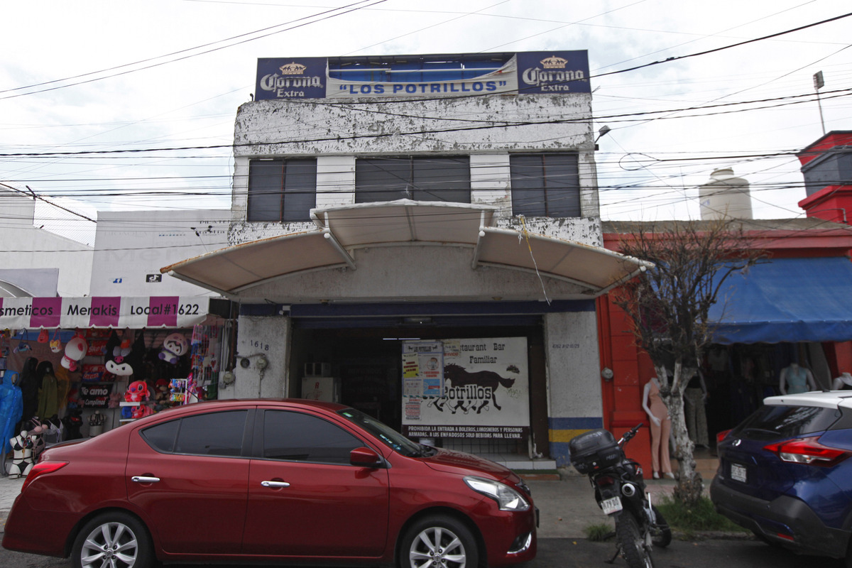 Esta cantina puede pasar desapercibida, pero cuenta con gran historia en Santa Tere. (Fernando Carranza)
