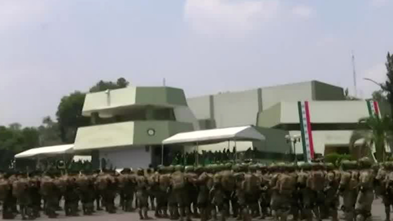 Ensayo para el desfile militar del 16 de septiembre, participan 13 mil elementos