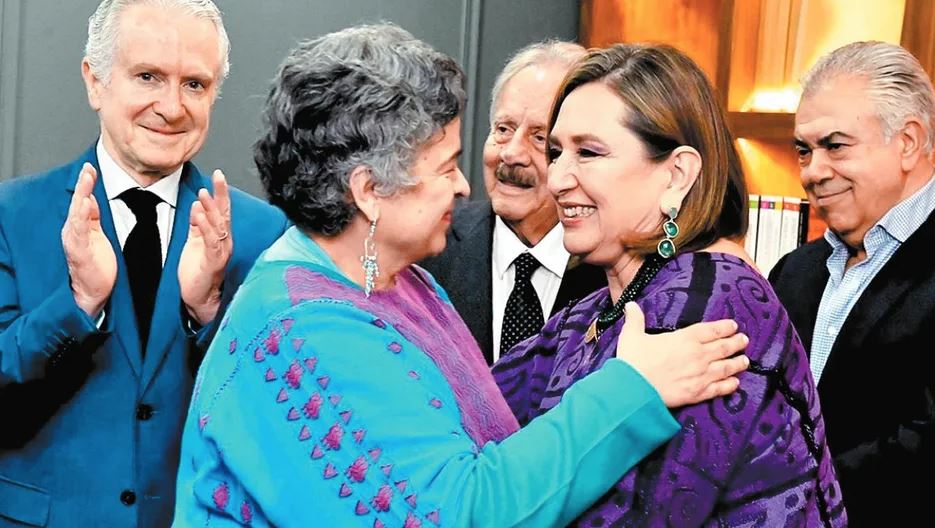 Xóchitl pacta con Paredes y dobla “apuesta” a AMLO