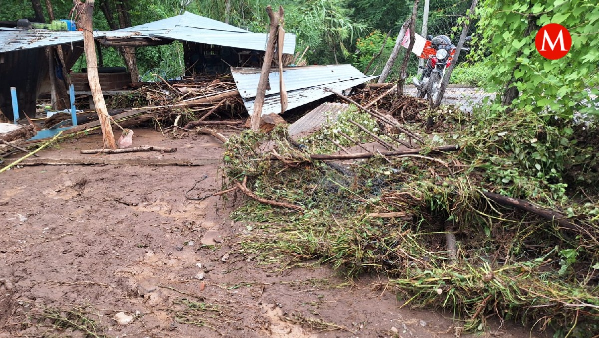 Desborde de barranca en Chila de la Sal | Especial