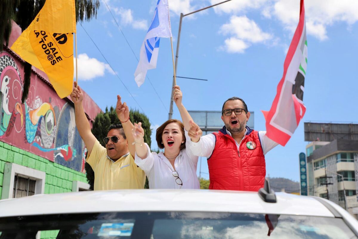 Este domingo se realizó una caravana en automóviles por las calles de Pachuca en apoyo a  Xóchitl Gálvez  (Maribel Calderón)