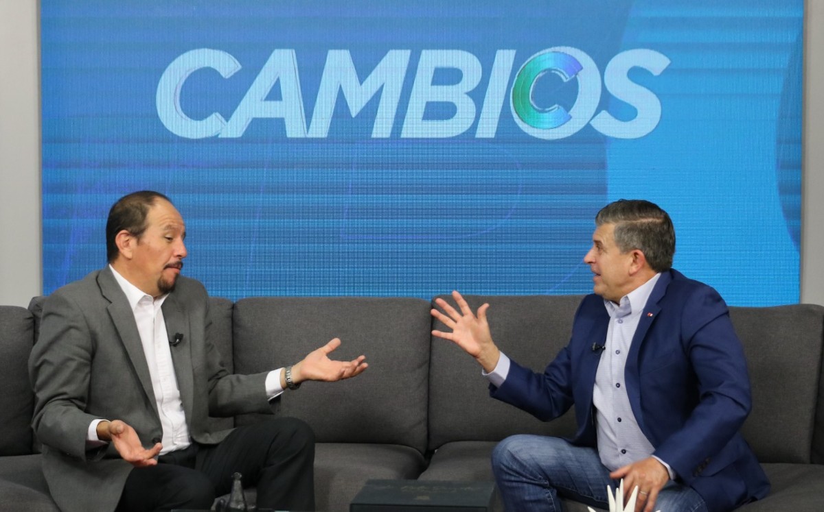 Programa CAMBIOS con Miguel Ángel Puértolas