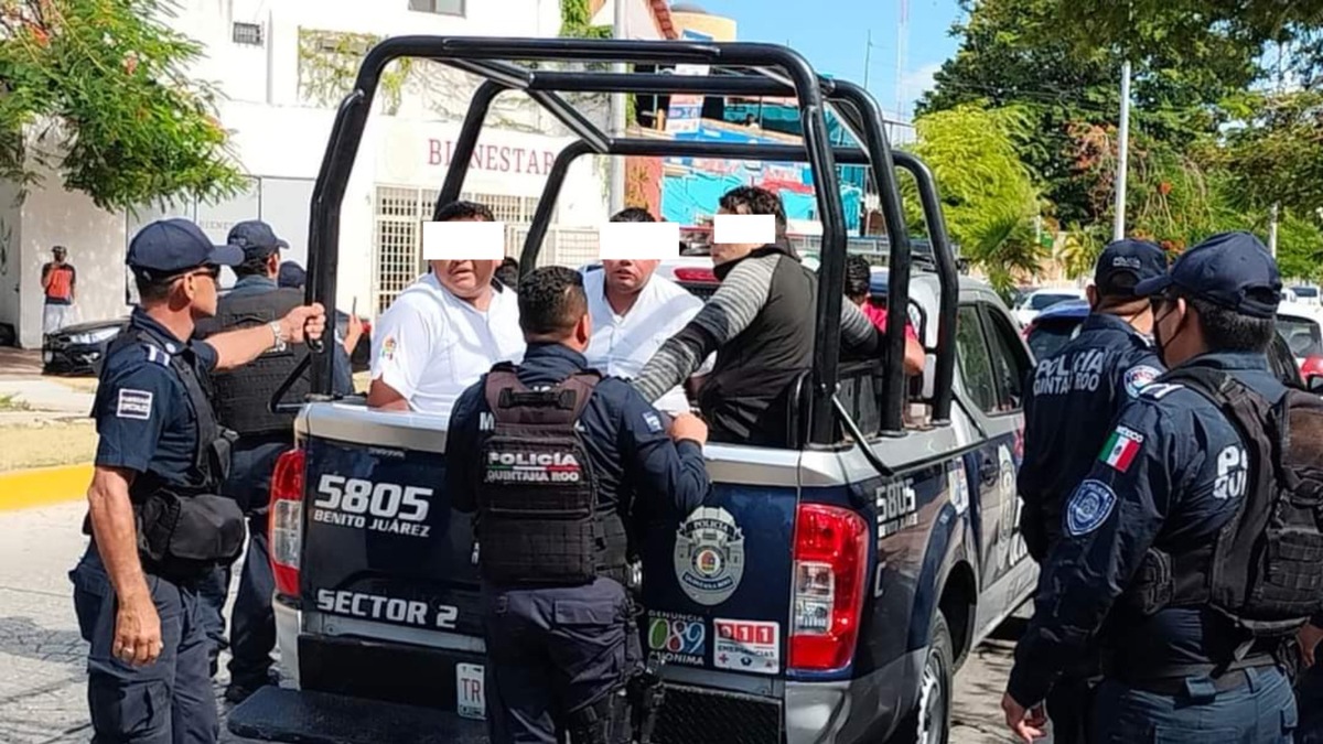 Taxistas de Cancún protagonizaron los últimos meses diversos actos de agresión contra usuarios de Uber (Pablo Vázquez)