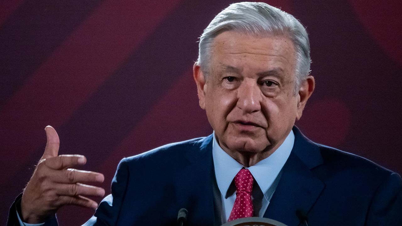 AMLO inaugurará tramo del tren México-Toluca con Delfina y Del Mazo