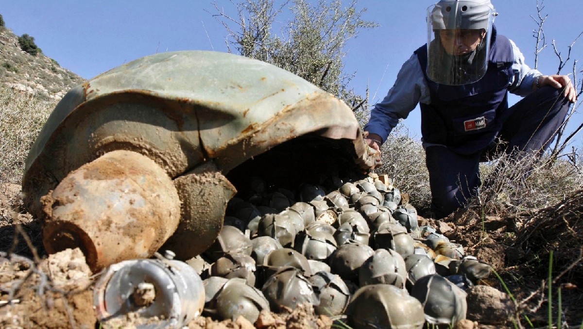 Ataque con bombas de racimo en Ucrania| AP