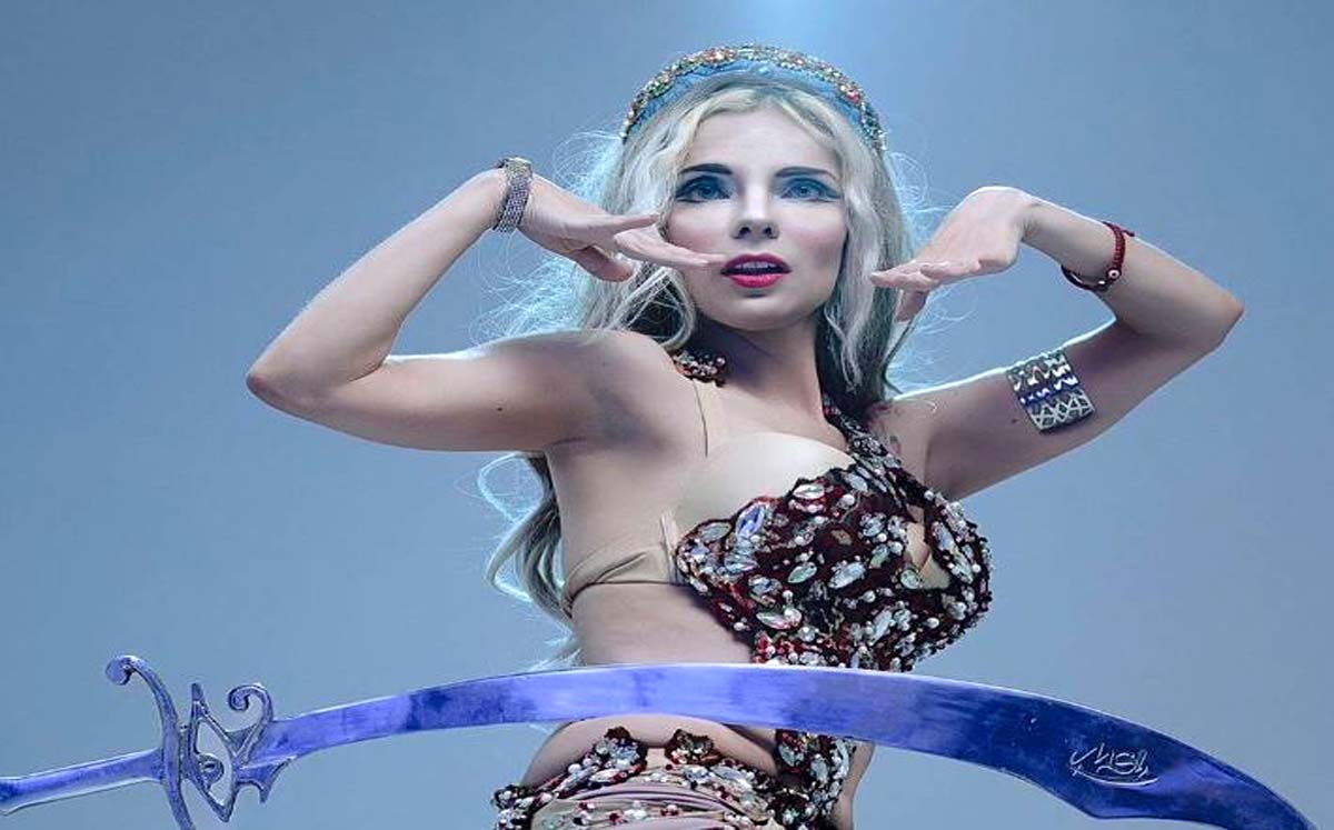 Bailarina árabe, Yadira Mendoza. (Especial)