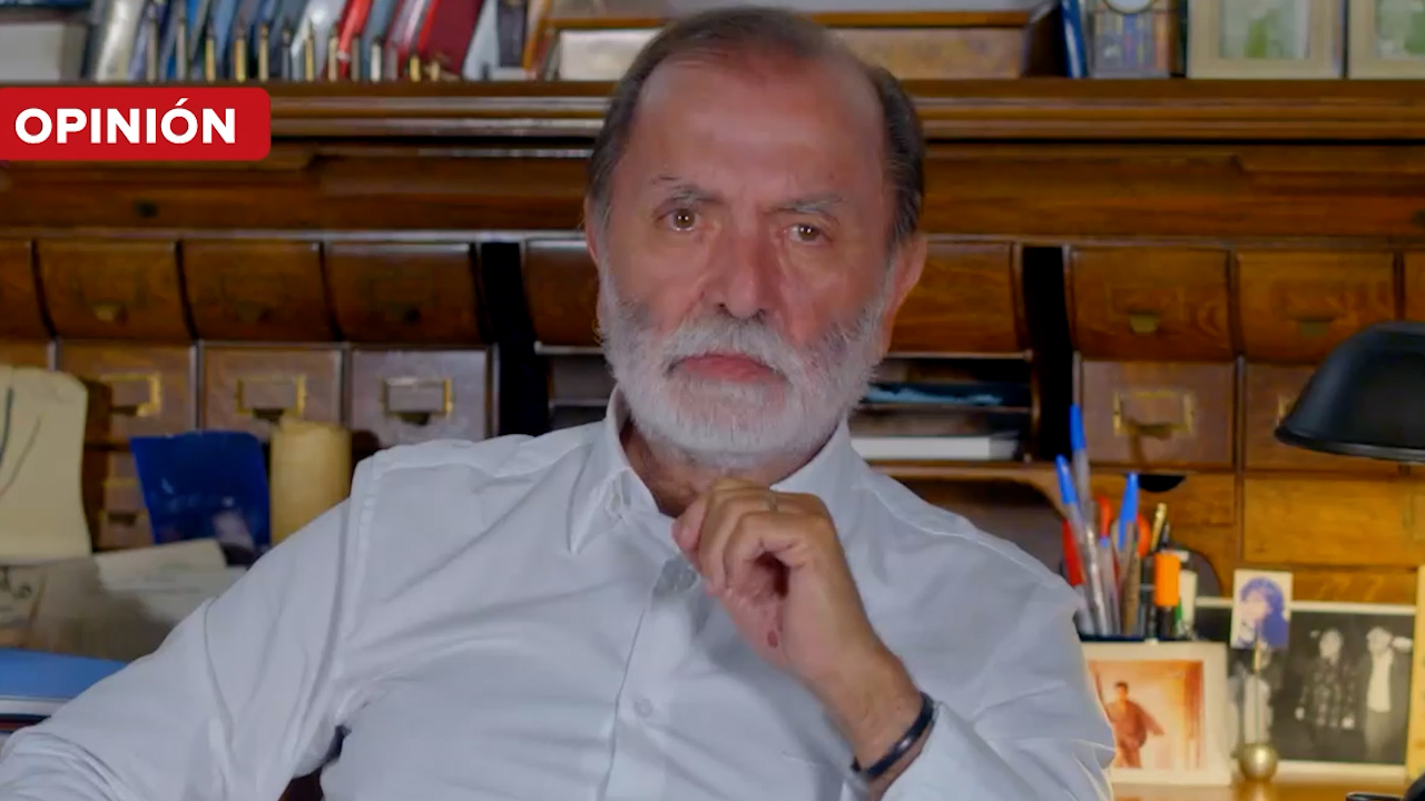 El pensamiento político de AMLO es incomprensible para una derecha tan ignorante: Epigmenio Ibarra