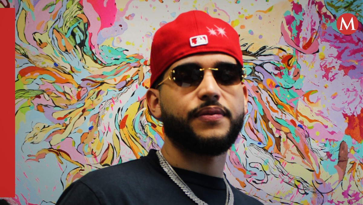 El cantante dominicano en las oficinas de MILENIO | Yair Hernández