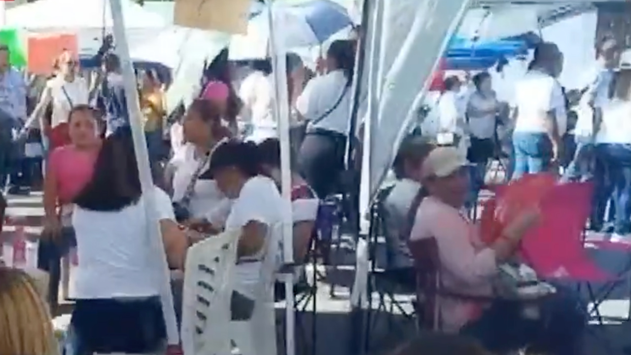 Maestros continúan con paro laboral en Reynosa, Tamaulipas