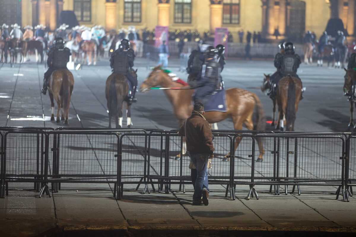 Zócalo de la capital del Estado de México. | Foto  (Iván Carmona)