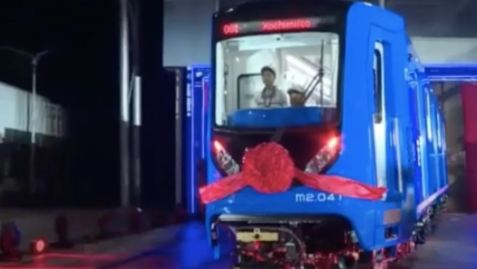 Parte nueva unidad de Tren Ligero desde China hacia la Ciudad de México