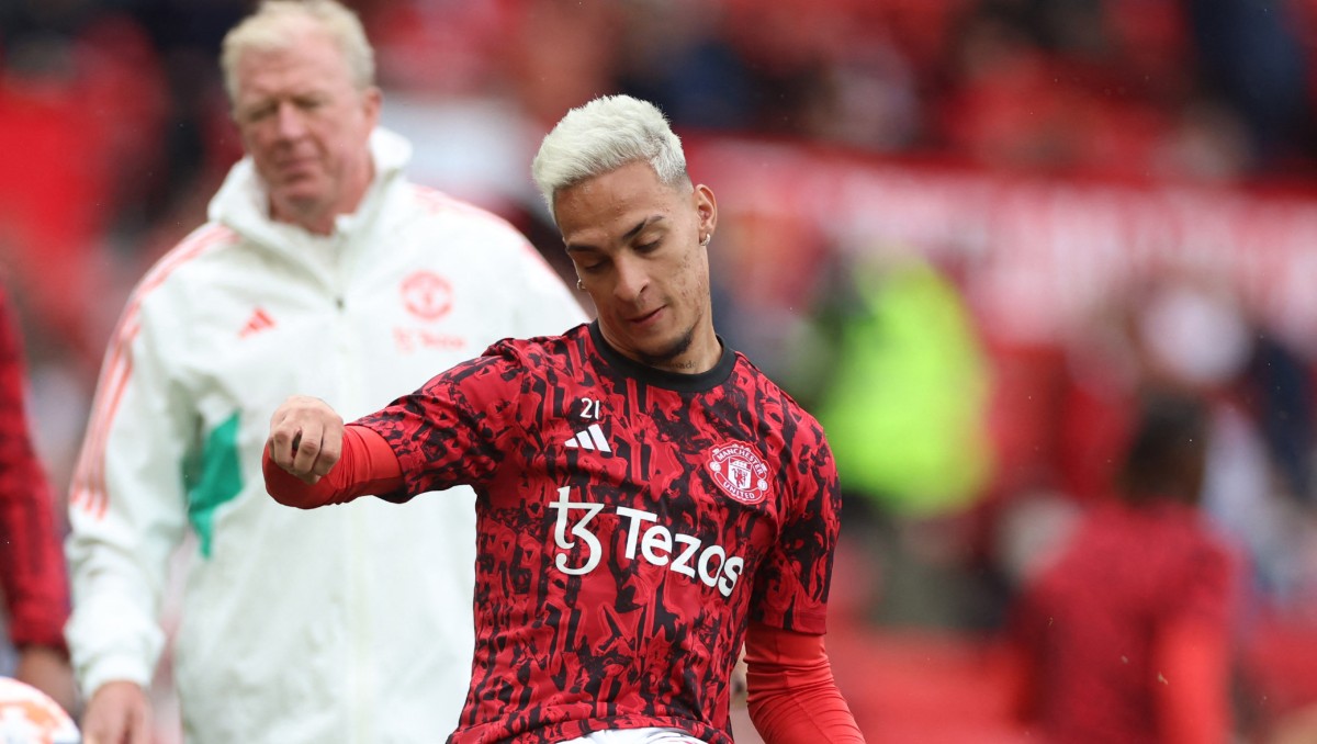 Manchester United aparta a Antony por acusaciones de violencia doméstica (Reuters)