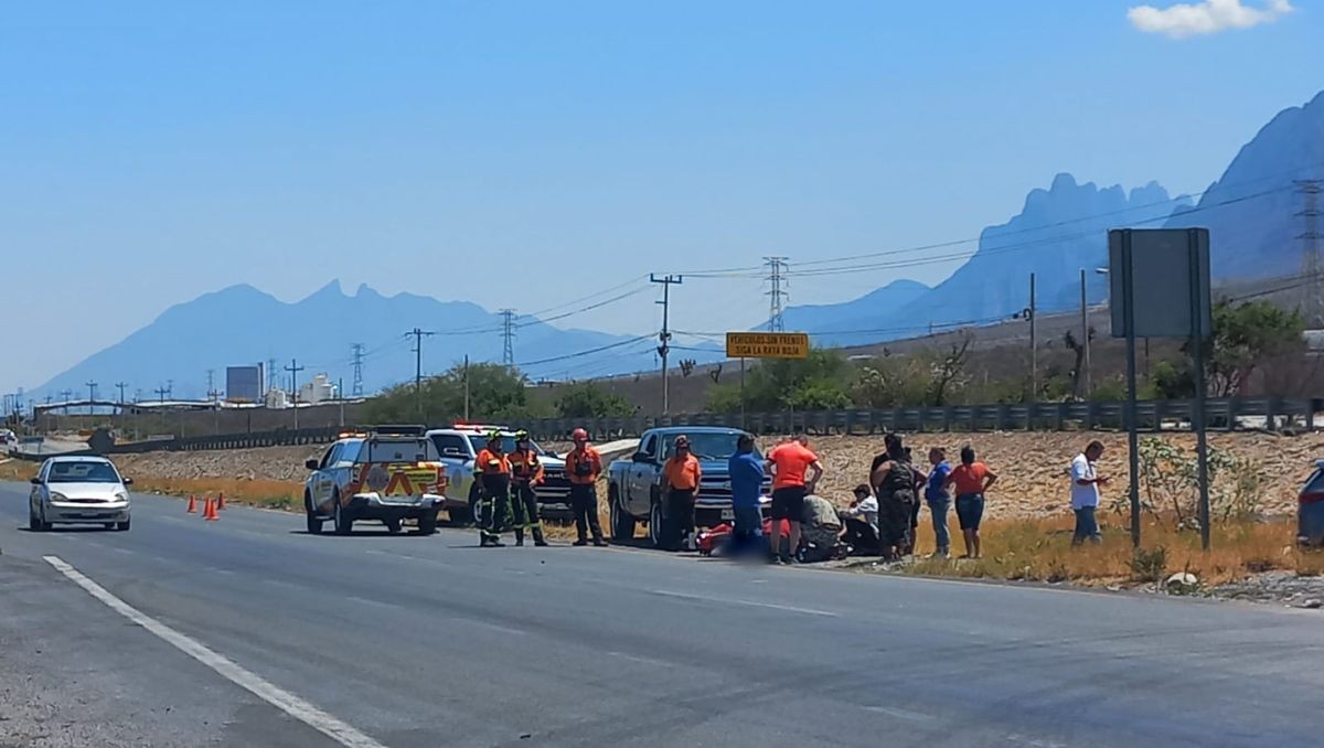 A la zona del accidente acudieron familiares del ahora fallecido | José Luis Marroquín
