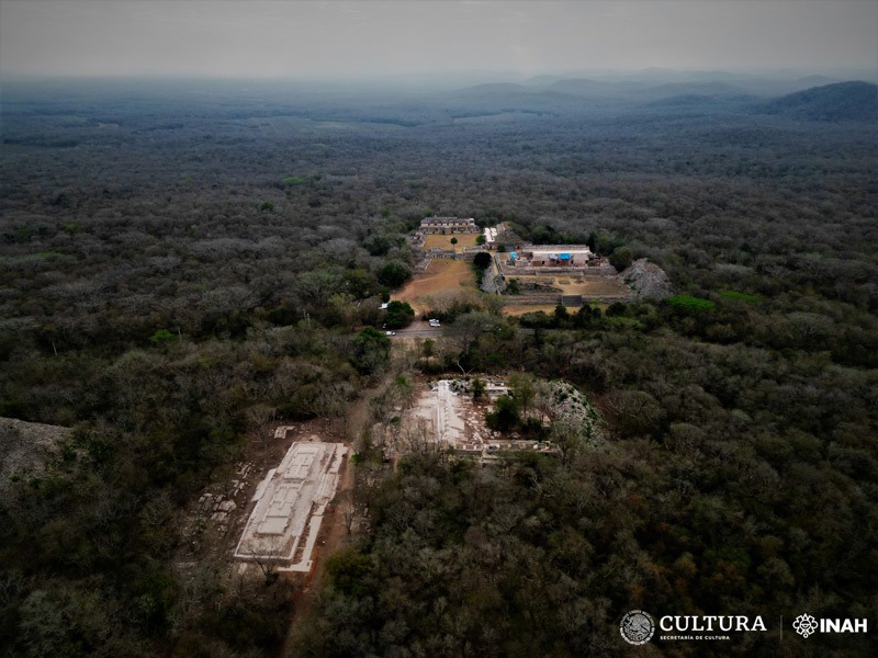 Descubren conjuntos habitacionales en ciudad maya de Kabah | INAH