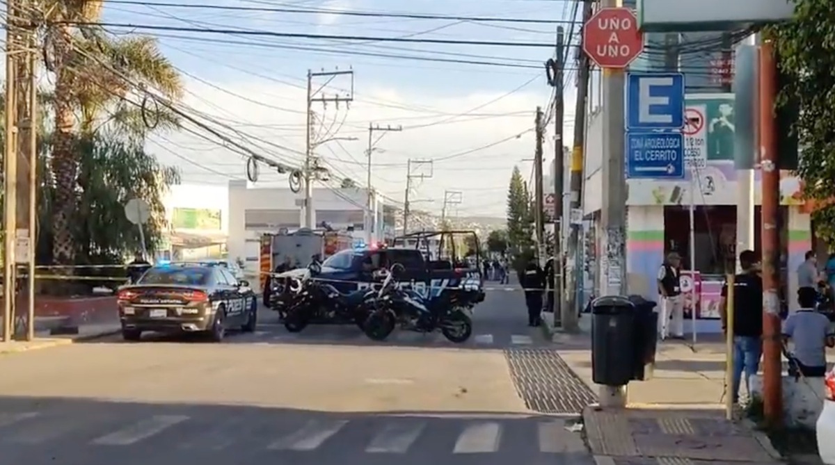 Desalojo en Corregidora por posible artefacto explosivo | Estrella Álvarez
