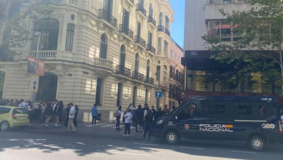 La policía desplegó elementos caninos para peinar la zona | Especial