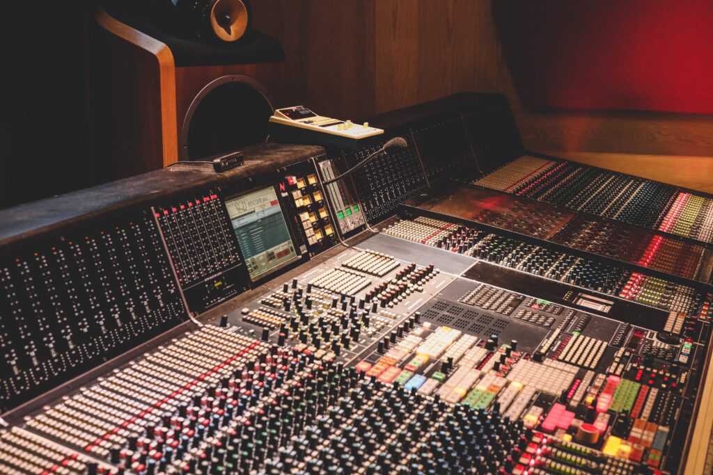 Renovarse o morir. La gran resiliencia de la industria musical.